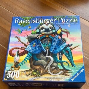 Ravensburger Vibrant Sloth Puzzle with Blue Accents